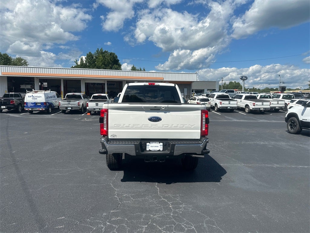 2026 Ford F-250SD Lariat
