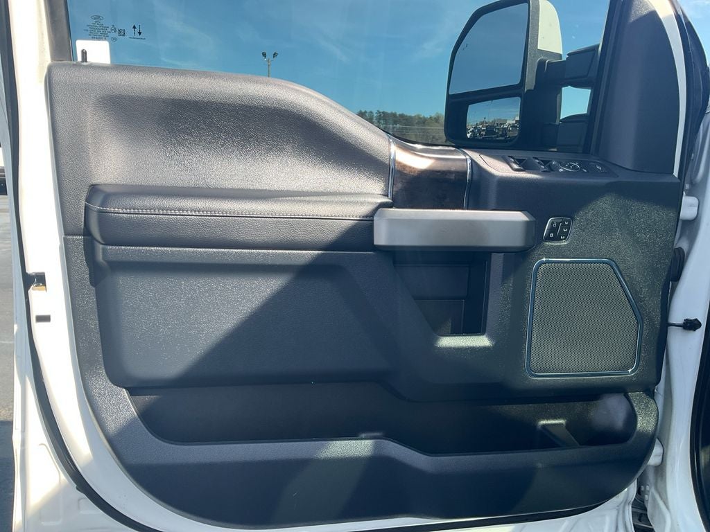 2022 Ford F-250SD Lariat