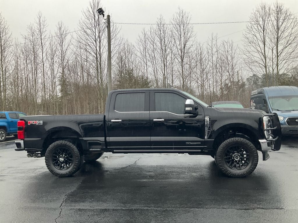 2023 Ford F-250SD Lariat
