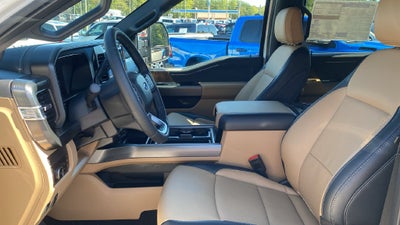 2027 Ford F-350SD Lariat