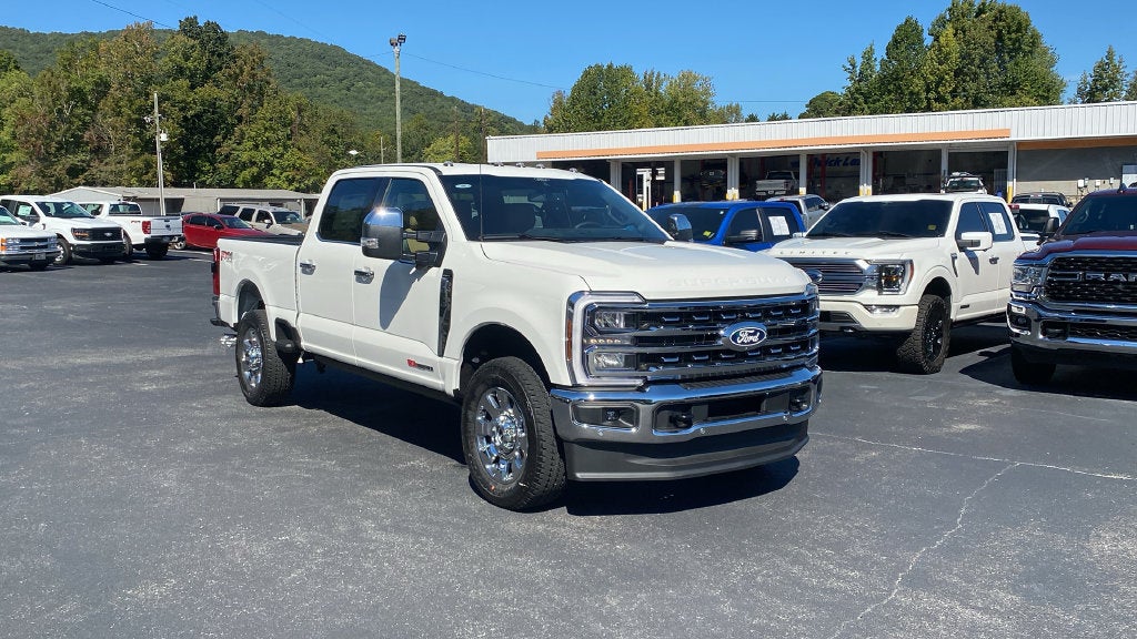 2027 Ford F-350SD Lariat