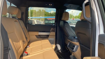 2027 Ford F-350SD Lariat
