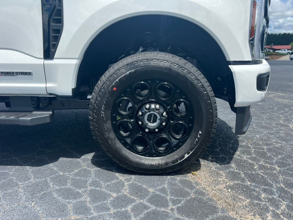 2025 Ford F-350SD Lariat