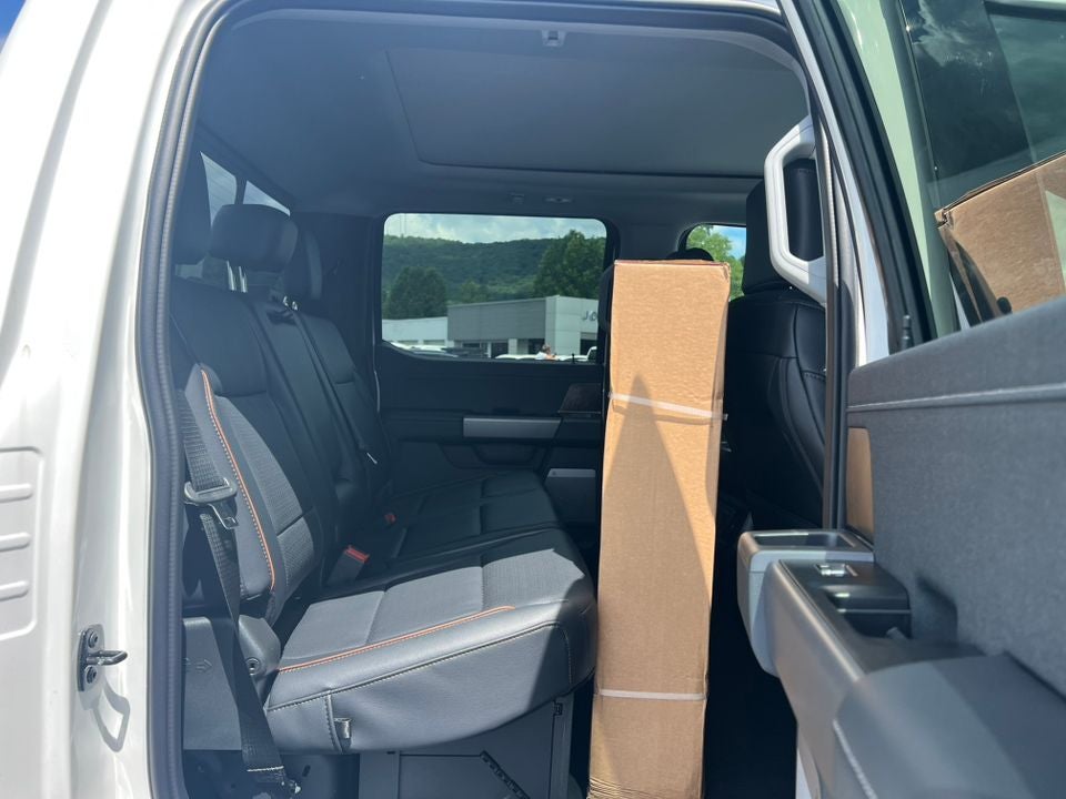 2025 Ford F-350SD Lariat