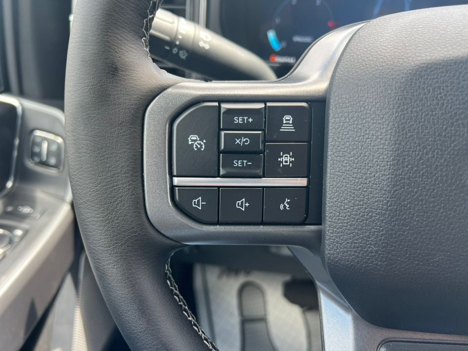 2025 Ford F-350SD Lariat