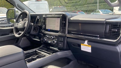 2027 Ford F-350SD Lariat