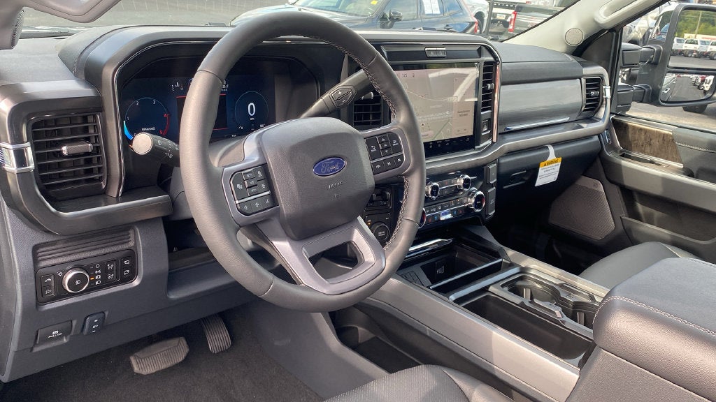 2027 Ford F-350SD Lariat