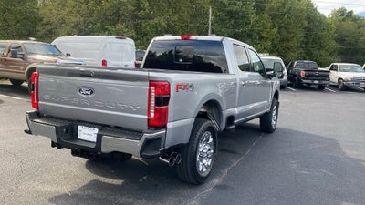 2027 Ford F-350SD Lariat