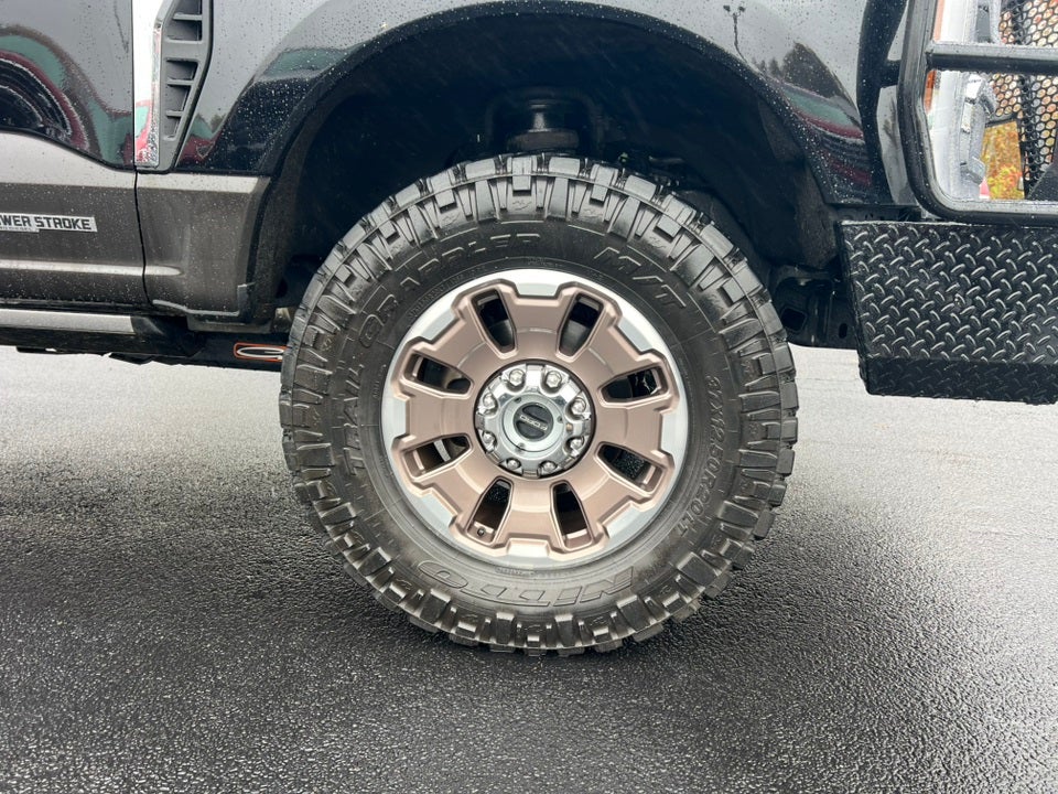 2025 Ford F-350SD King Ranch