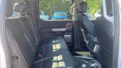 2027 Ford F-350SD Lariat