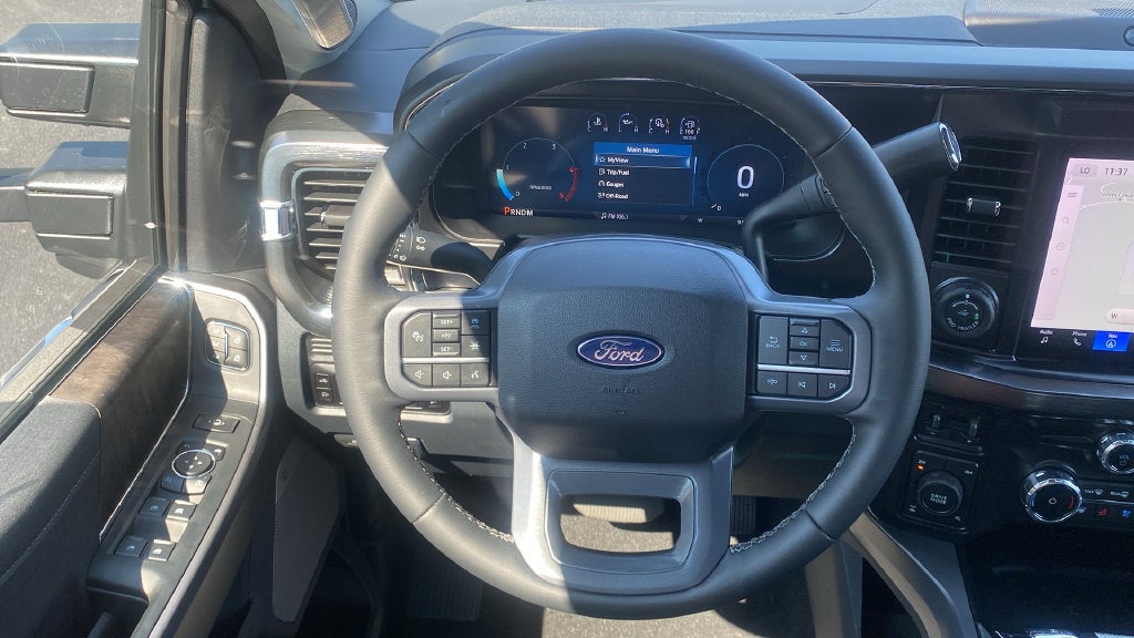 2027 Ford F-350SD Lariat