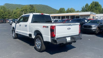 2027 Ford F-350SD Lariat