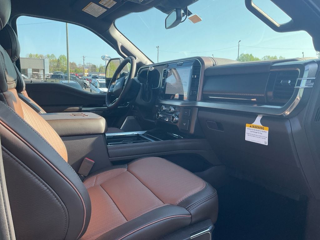 2026 Ford F-350SD King Ranch Sportsman Pkg.