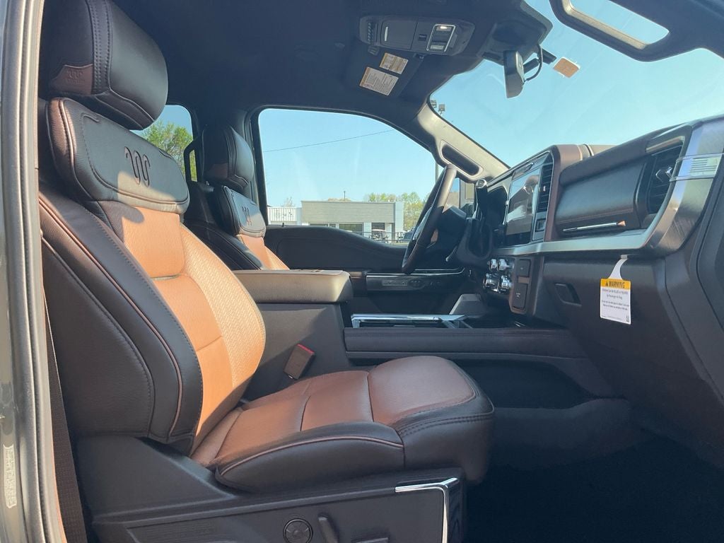 2026 Ford F-350SD King Ranch Sportsman Pkg.