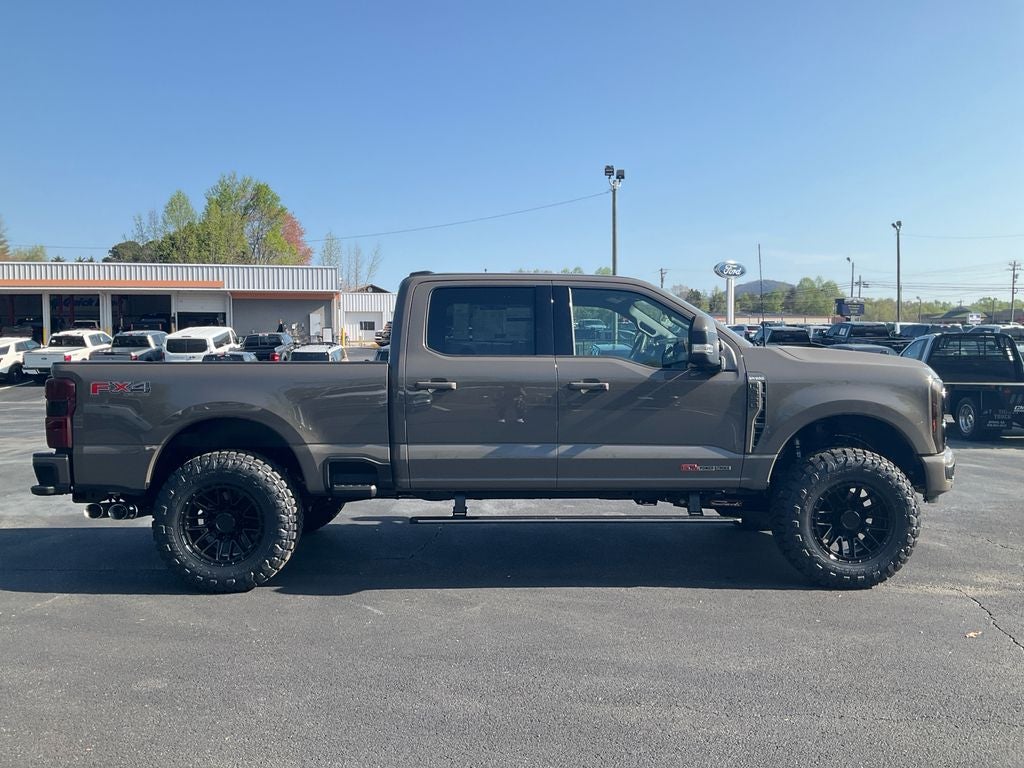 2026 Ford F-350SD King Ranch Sportsman Pkg.