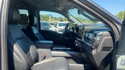 2025 Ford F-350SD Lariat