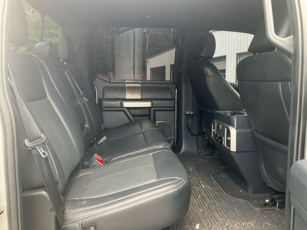 2022 Ford F-350SD Lariat