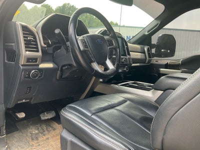 2022 Ford F-350SD Lariat