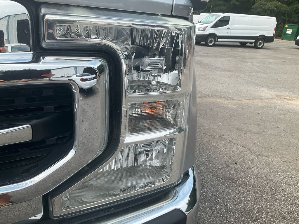 2022 Ford F-350SD Lariat