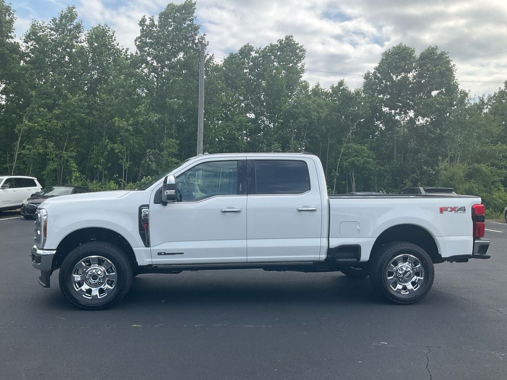 2026 Ford F-350SD Lariat