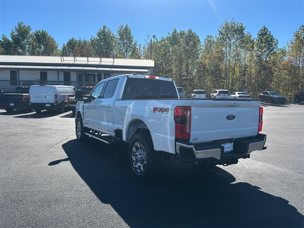 2026 Ford F-350SD Lariat