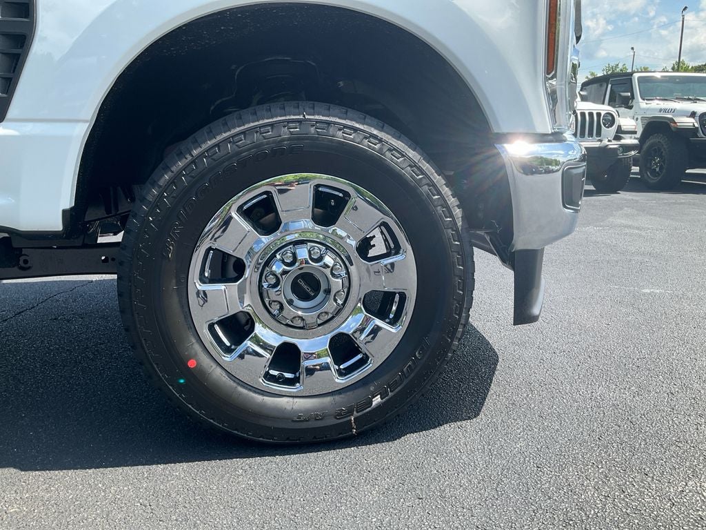 2026 Ford F-350SD Lariat