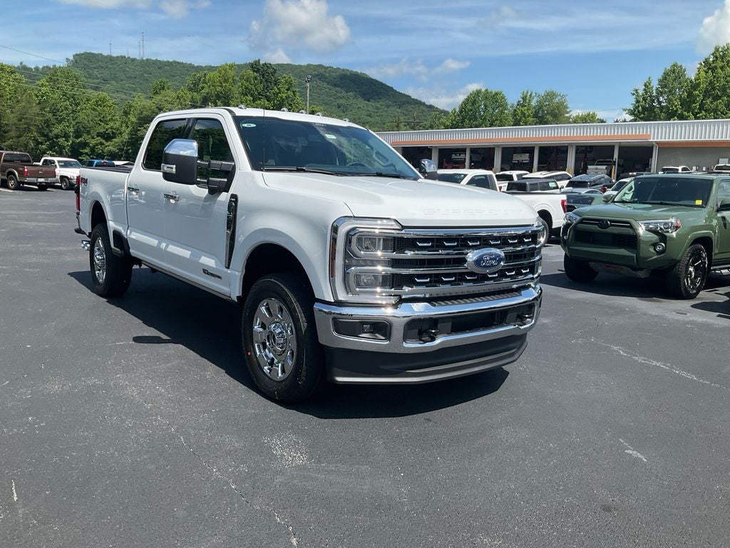 2026 Ford F-350SD Lariat