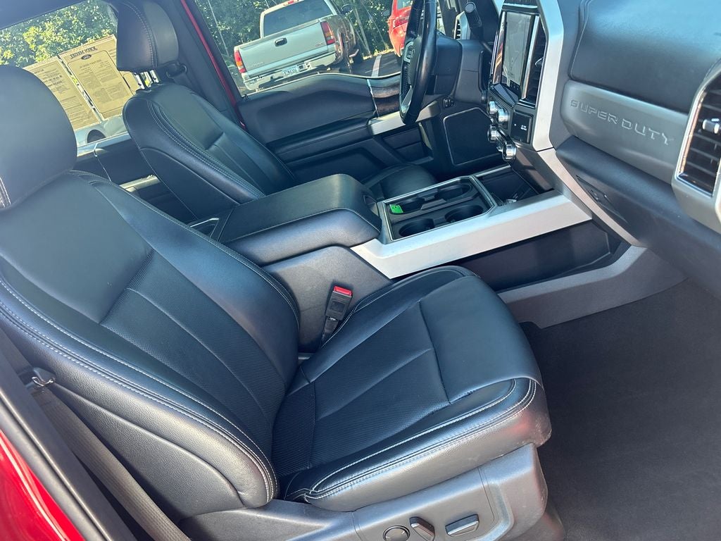2022 Ford F-350SD Lariat