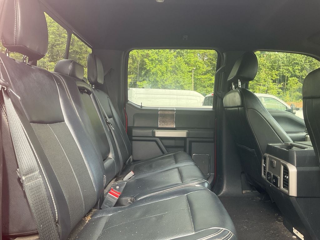 2022 Ford F-350SD Lariat
