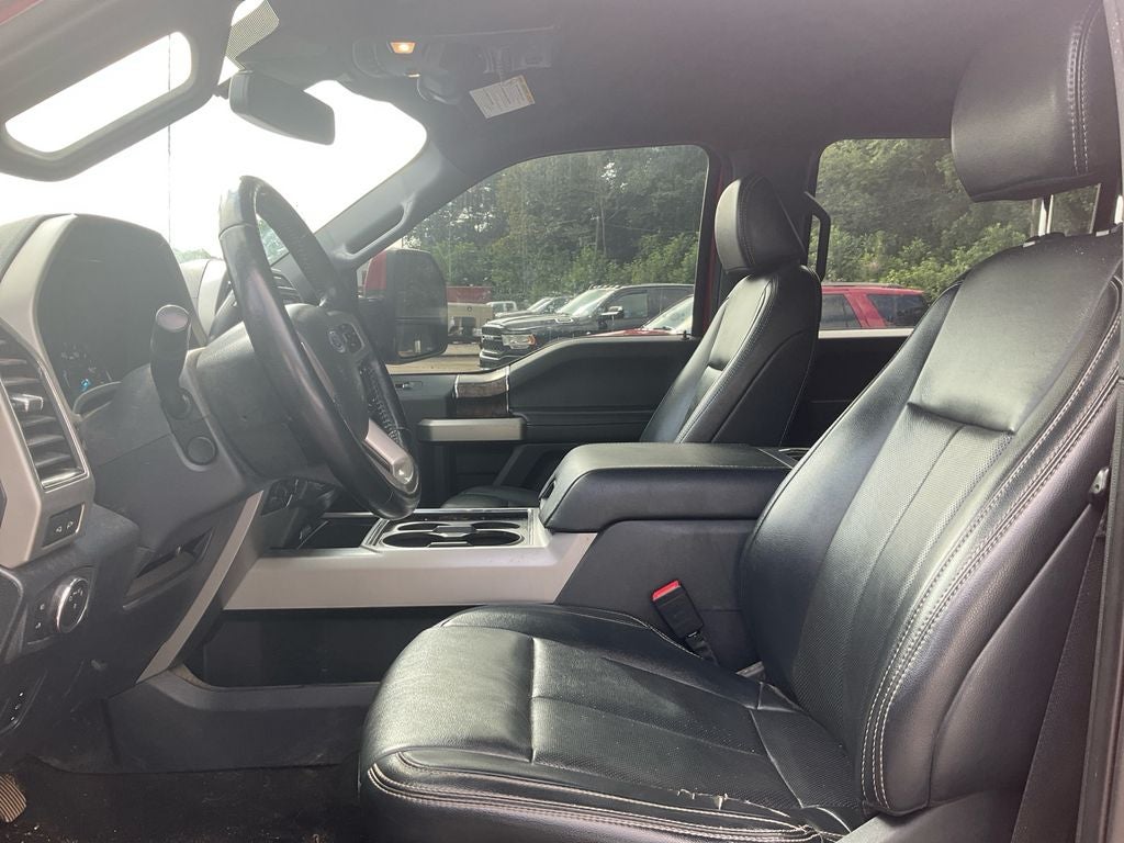 2022 Ford F-350SD Lariat