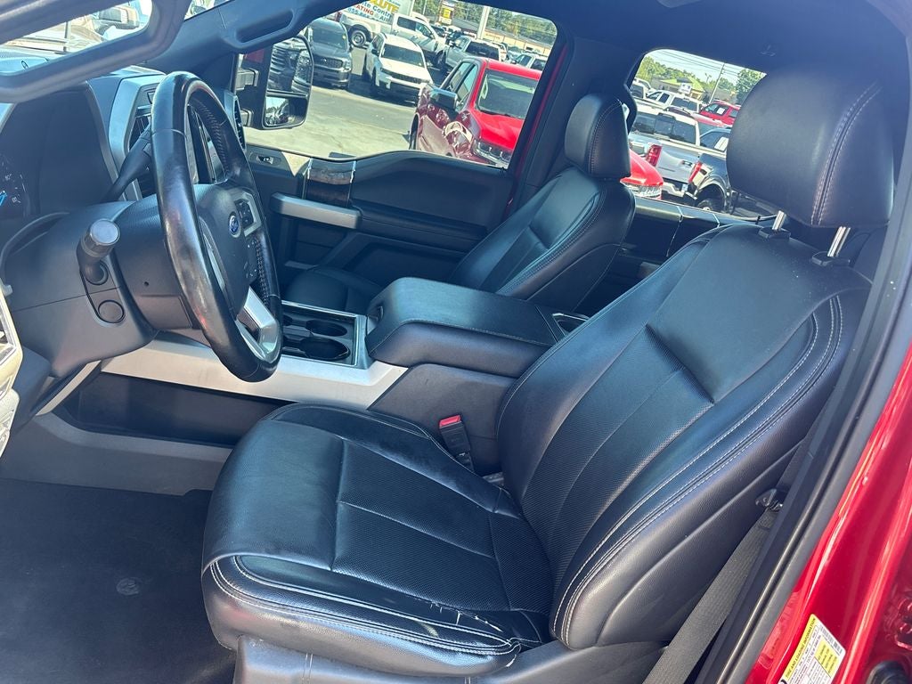 2022 Ford F-350SD Lariat