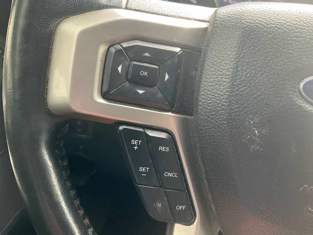 2022 Ford F-350SD Lariat