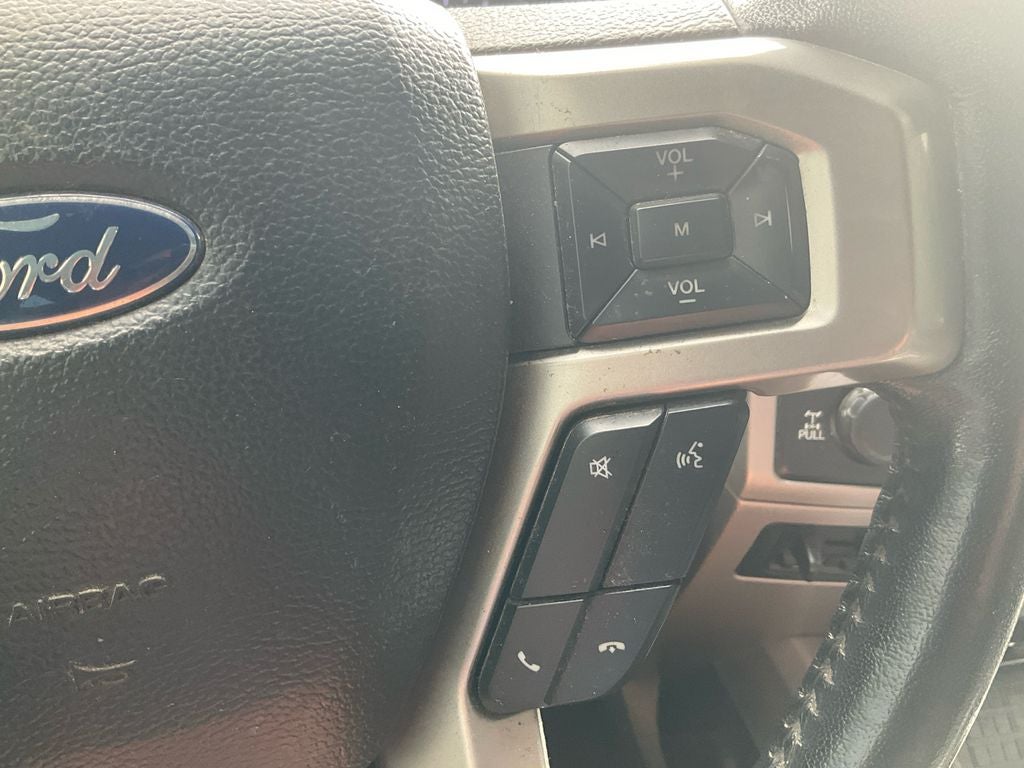 2022 Ford F-350SD Lariat