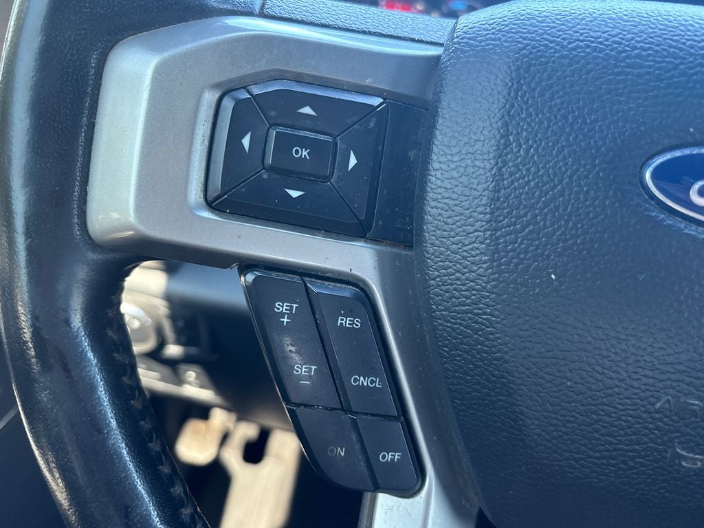 2022 Ford F-350SD Lariat