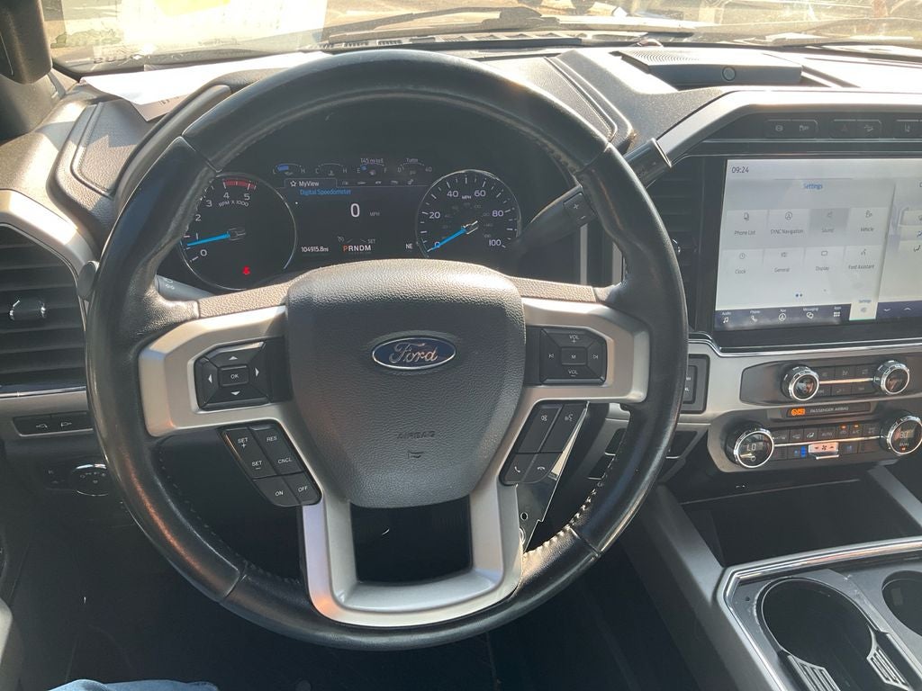 2022 Ford F-350SD Lariat