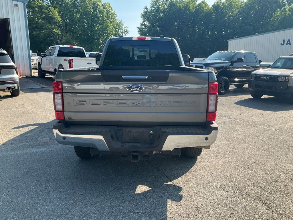 2022 Ford F-350SD Lariat
