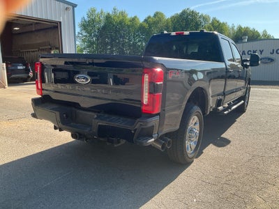 2023 Ford F-350SD XLT