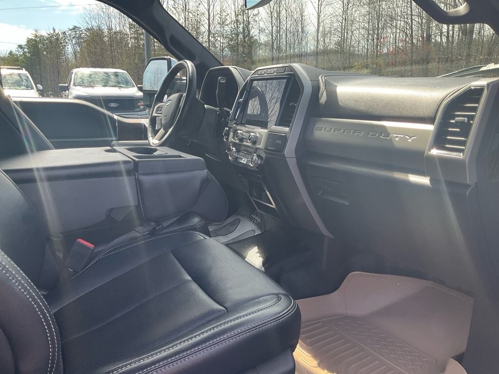 2022 Ford F-350SD Lariat DRW