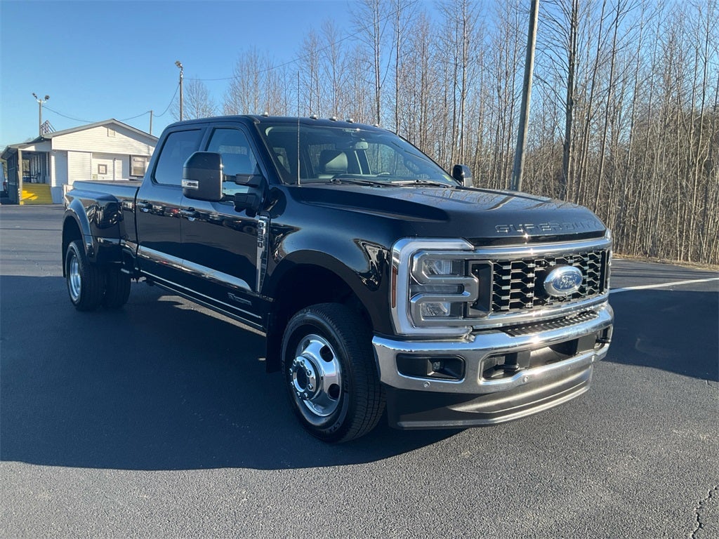 2024 Ford F-350SD Lariat DRW