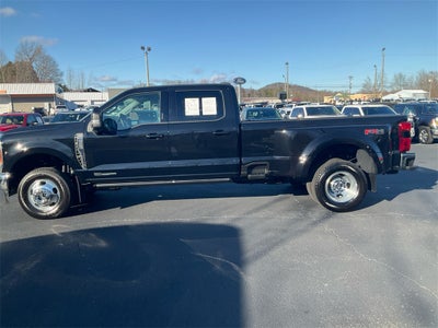 2024 Ford F-350SD Lariat DRW