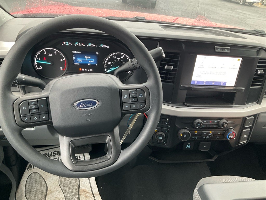 2026 Ford F-350SD XL STX DRW- Skirted Flatbed