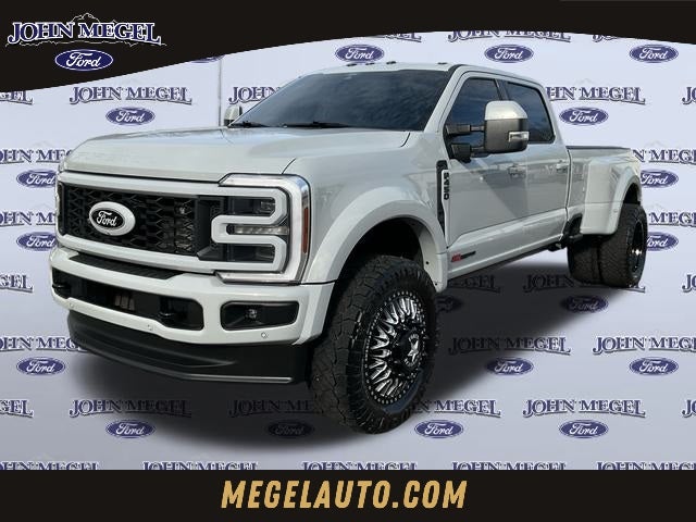 2025 Ford F-450SD Platinum DRW