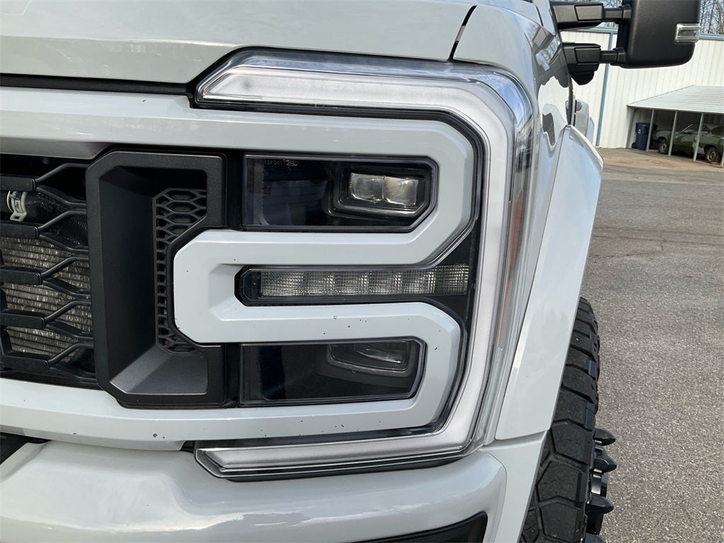 2025 Ford F-450SD Platinum DRW