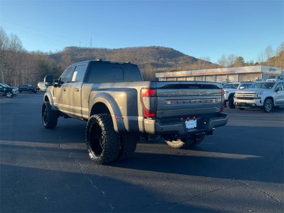 2022 Ford F-450SD Platinum DRW