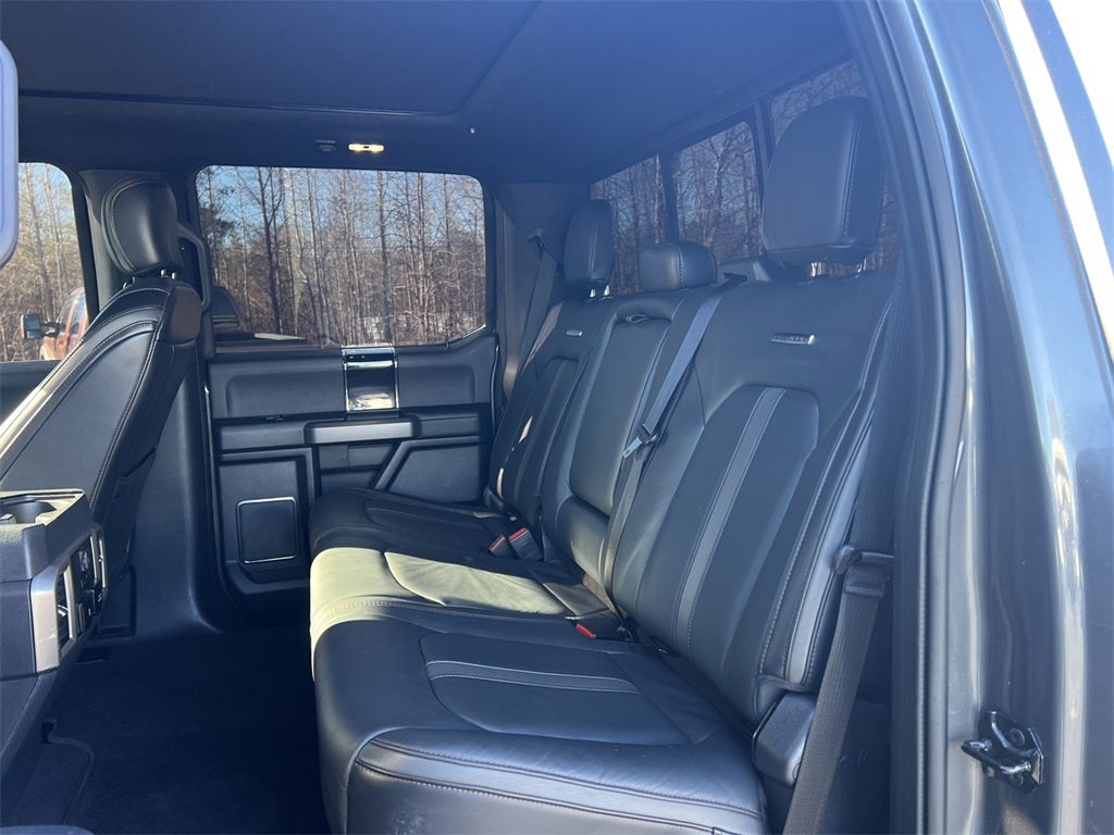 2022 Ford F-450SD Platinum DRW