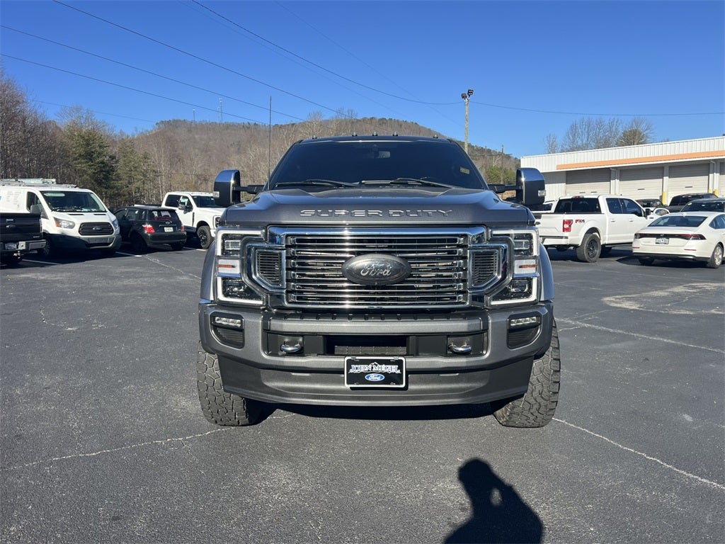 2022 Ford F-450SD Platinum DRW
