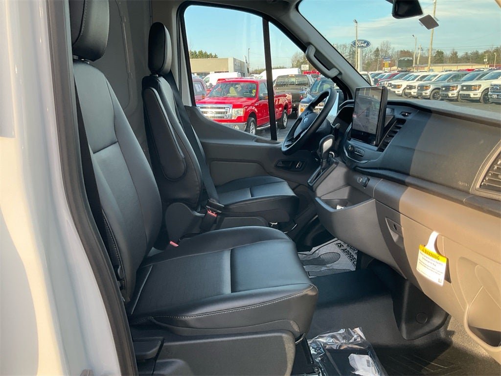 2026 Ford Transit-250 Base MID ROOF