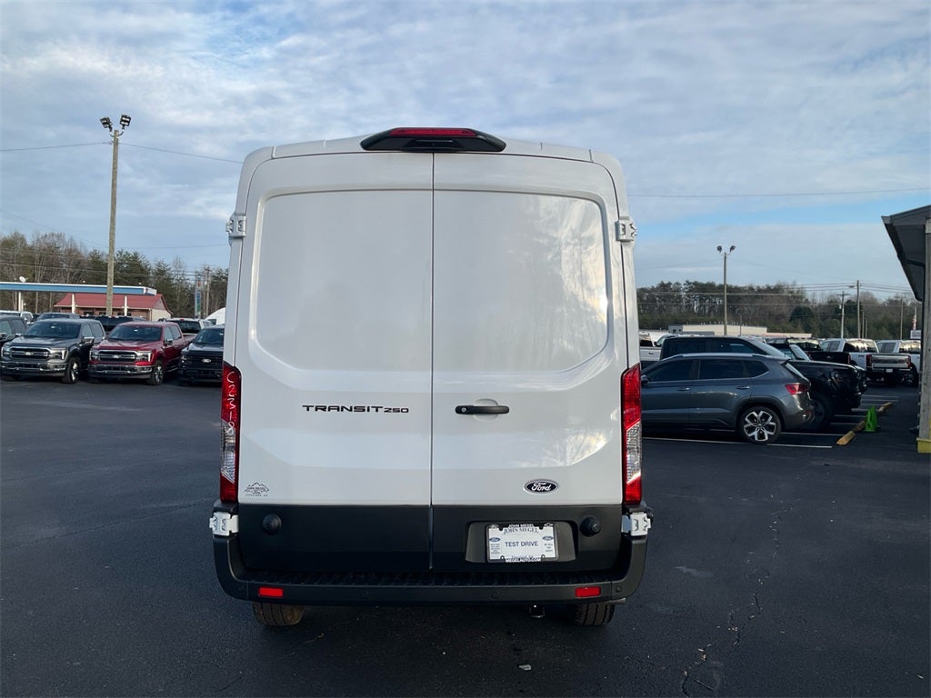 2026 Ford Transit-250 Base MID ROOF