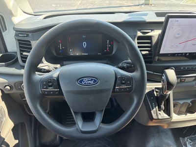 2026 Ford Transit-250 Base MEDIUM ROOF