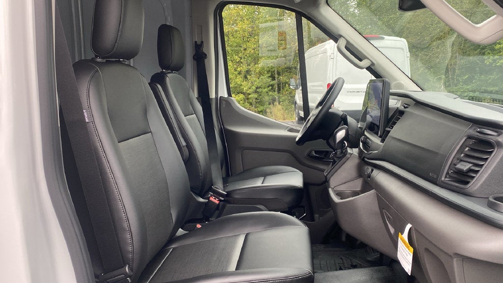 2027 Ford Transit-250 Base MEDIUM ROOF